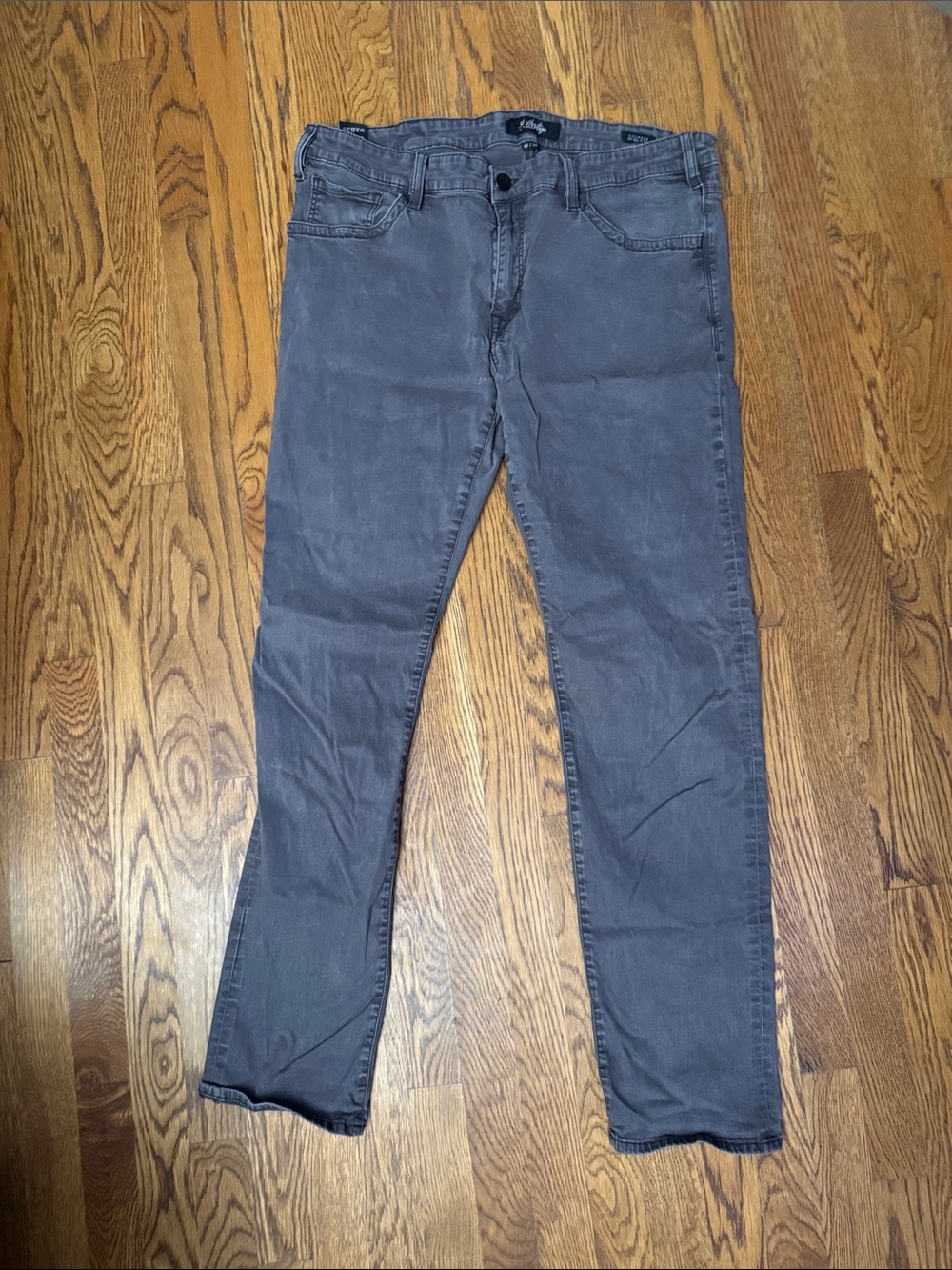 34 Heritage Courage Mid-Rise Straight Men's Gray Jeans size 38x34